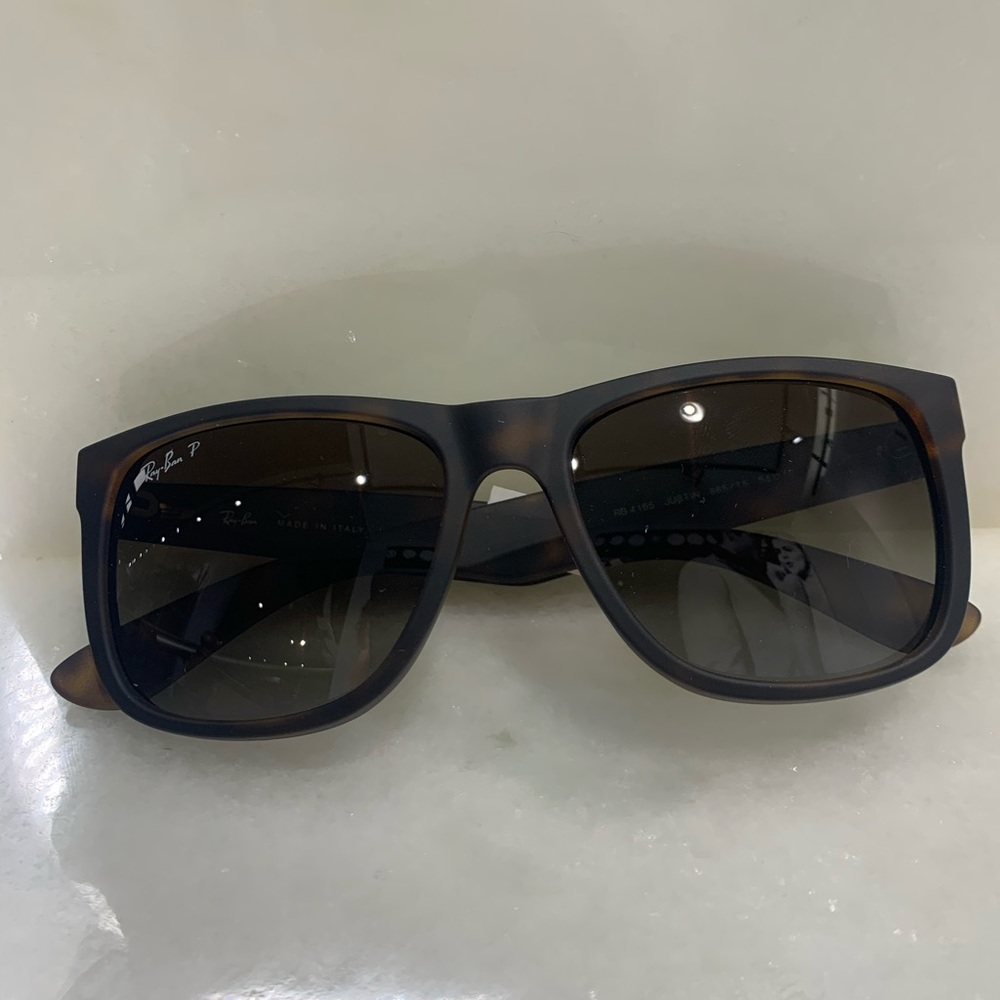 Ray Ban Justin Polarized Sunglasses.